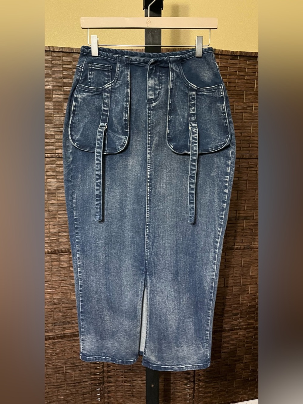 NEW Aleeza Paris Midi Denim Skirt – Blue | Sample Piece (Fit between sizes 6-8) - Picture 3 of 6